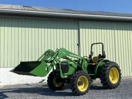 2005 John Deere 5425