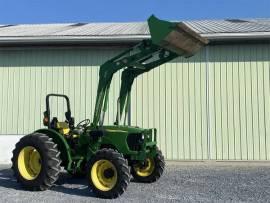 2005 John Deere 5425