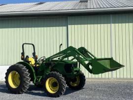 2005 John Deere 5425