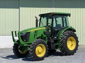 2016 John Deere 5085E