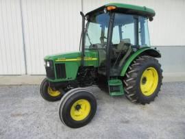 2002 John Deere 5220