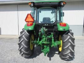 2019 John Deere 5100E