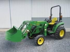 2019 John Deere 2032R