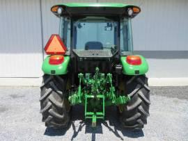 2018 John Deere 5075E