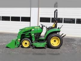 2017 John Deere 2032R