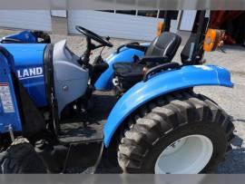 2015 New Holland BOOMER 37