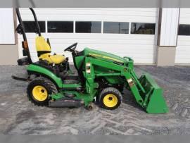 2014 John Deere 1025R