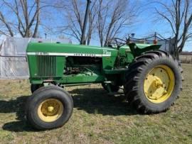 1979 John Deere 2840