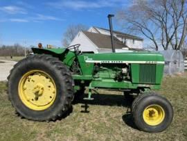 1979 John Deere 2840