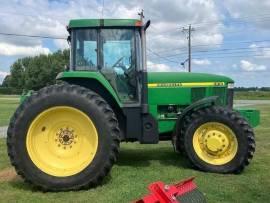 2001 John Deere 7810