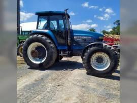 New Holland 8770