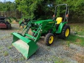 2017 John Deere 3025E