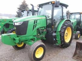 2018 John Deere 6120E