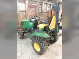 2018 John Deere 1025R