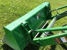 2016 John Deere 3038E