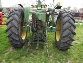 John Deere 3020D