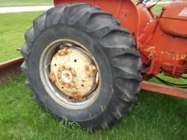 Allis-Chalmers D17 IV