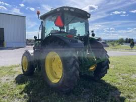 2017 John Deere 6110R