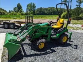 2019 John Deere 1025R