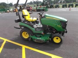 2020 John Deere 1025R