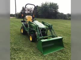 2022 John Deere 1025R