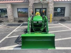 2018 John Deere 2032R