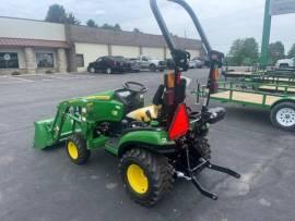 2022 John Deere 1025R