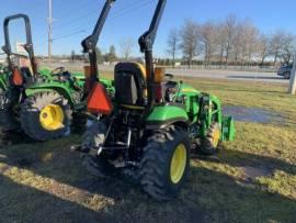 2022 John Deere 2025R