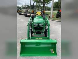 2022 John Deere 2032R