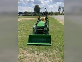 2022 John Deere 1025R