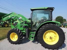 2015 John Deere 6105R