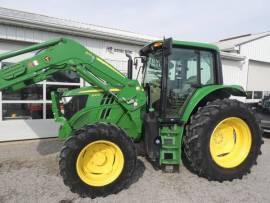 2018 John Deere 6110M