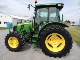 2017 John Deere 5115R