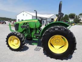 2018 John Deere 5075E