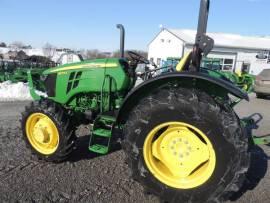 2019 John Deere 5075E