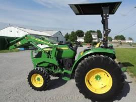 2019 John Deere 4044M