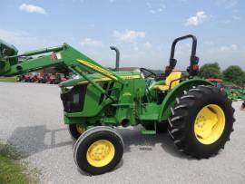 2017 John Deere 5055E