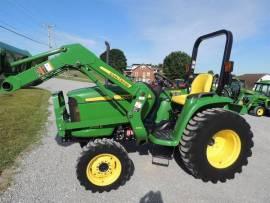 2014 John Deere 3032E