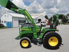 2010 John Deere 3005