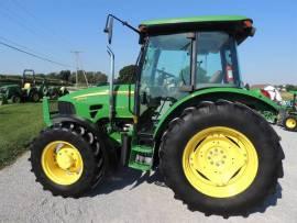 2010 John Deere 5065M