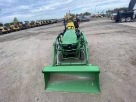 2017 John Deere 1025R