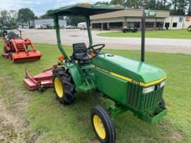 1993 John Deere 670