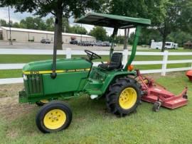 1993 John Deere 670