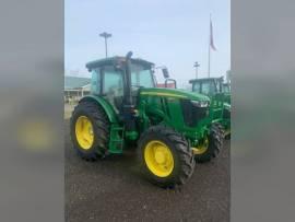 2022 John Deere 6120E