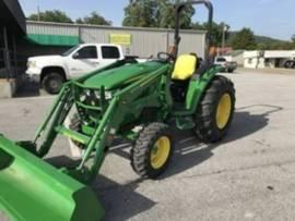 2022 John Deere 4052M