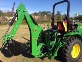 2022 John Deere 3033R