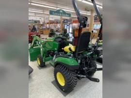 2022 John Deere 1025R