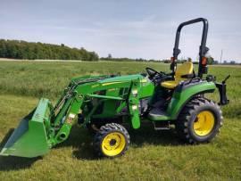 2018 John Deere 2032R