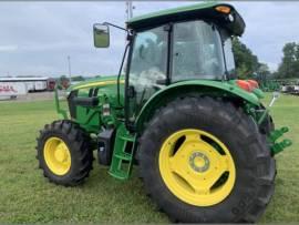 2022 John Deere 6120E