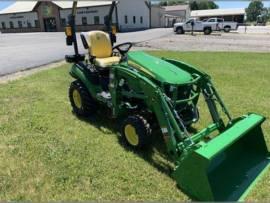 2022 John Deere 1025R